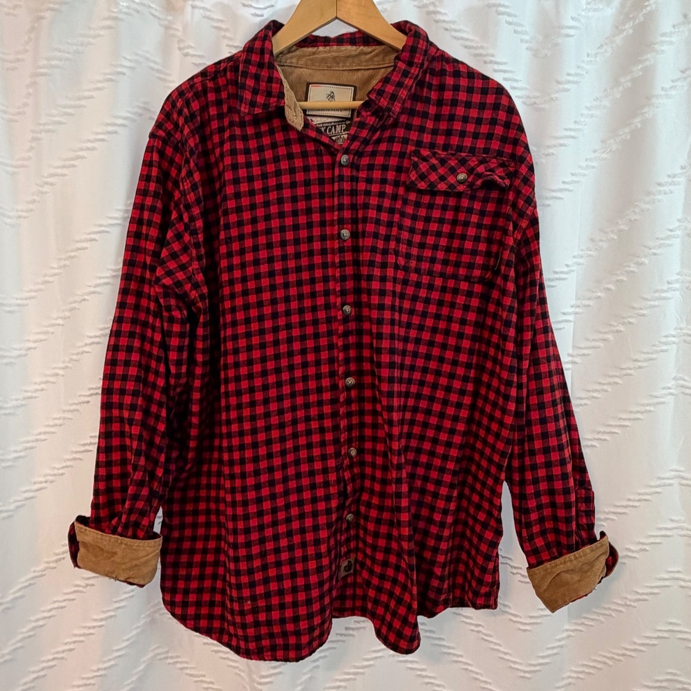 Legendary Whitetails Buck Camp Flannel Shirt Mens XL Red Black Buffalo Plaid